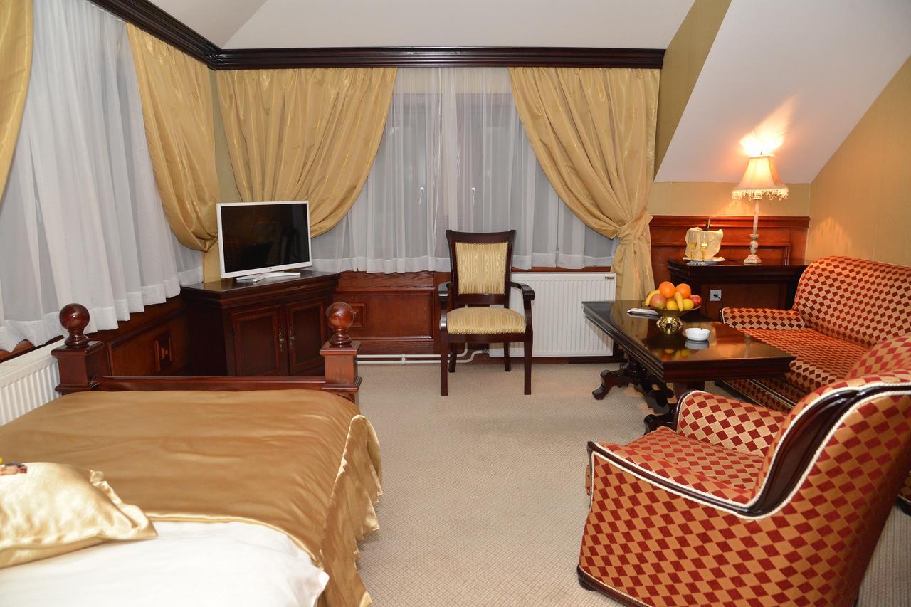 Hotel Zlatarski Zlatnik Нова-Варош Экстерьер фото